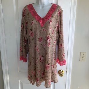 Very soft and comfy flowers and lace for staying at home